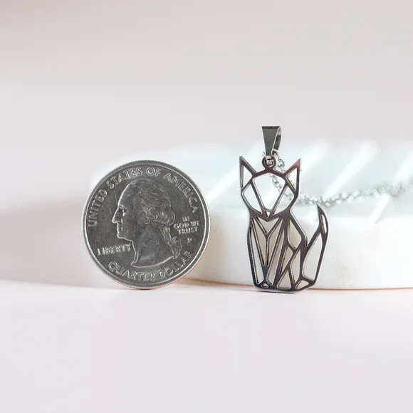 🔹️Sale🔹️2/$30 - Geometric Cat Necklace - Only 1 left! - Picture 7 of 8